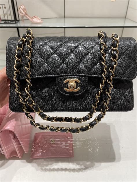 [Review] Chanel Small 23cm Classic Flap Grained/Caviar GHW 